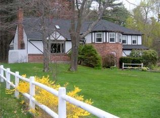 14 Twin Pond Rd, Topsham, ME 04086