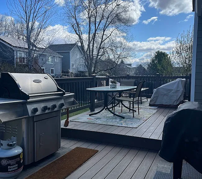 330 Derry Dr — Photo 12