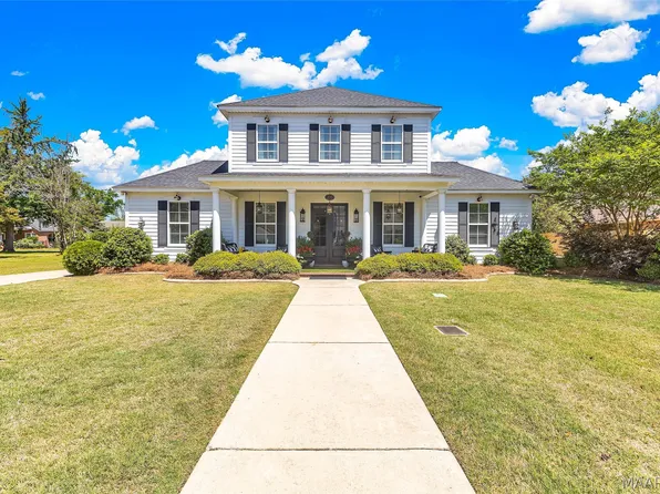 225 1st St, Prattville, AL 36067