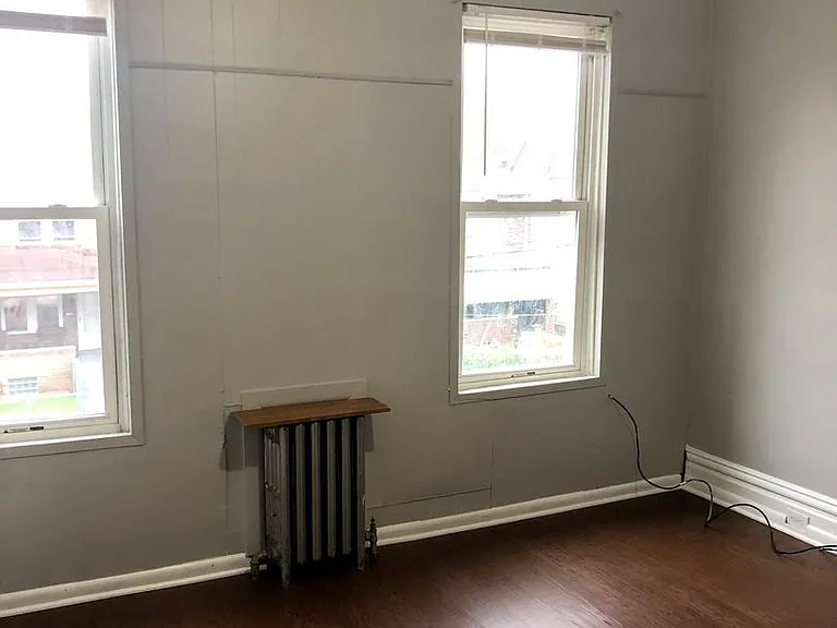 7137 Harrison Ave — Photo 1