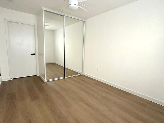 5th image of 611 N Occidental Blvd Unit 10