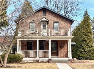 526 Parkway St, Kohler, WI 53044