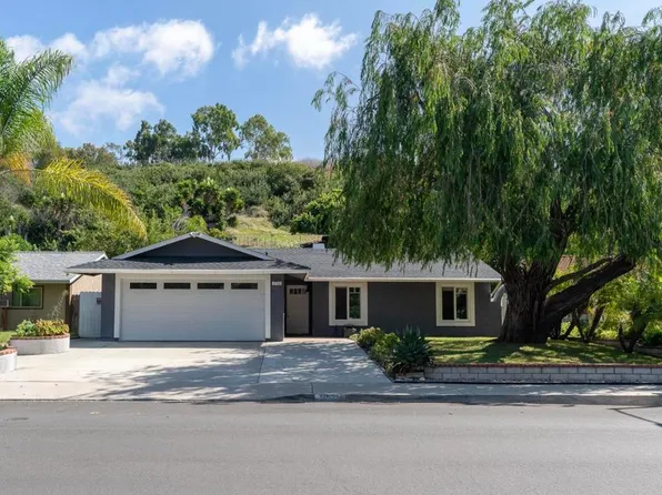 3765 Cameo Dr, Oceanside, CA 92056