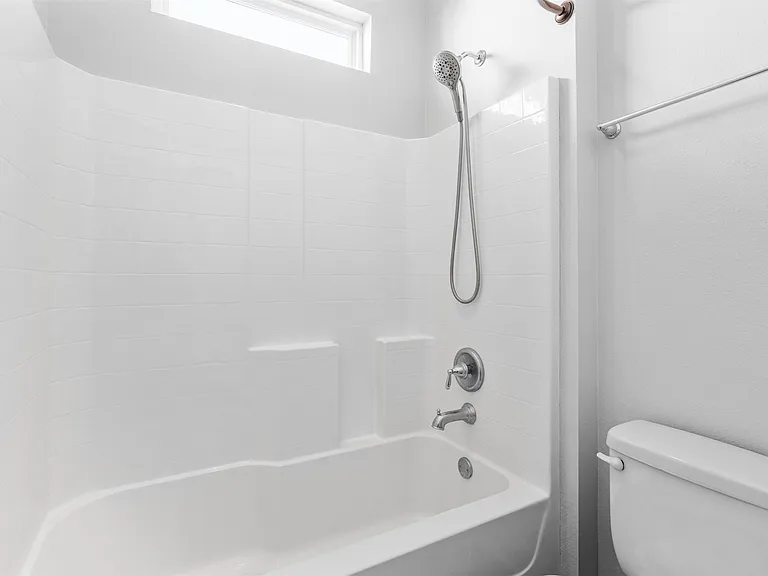 8756 Glenoak Trl — Photo 32