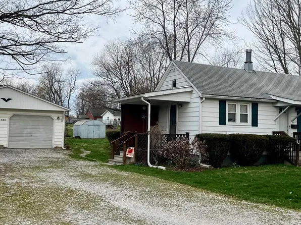 502 Plum St, Mitchell, IN 47446