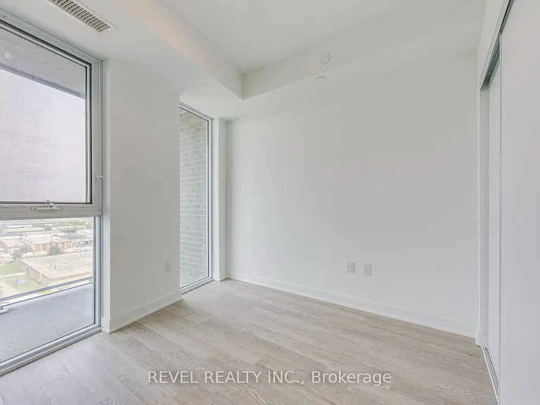 2782 Barton St E #1107 — Photo 25