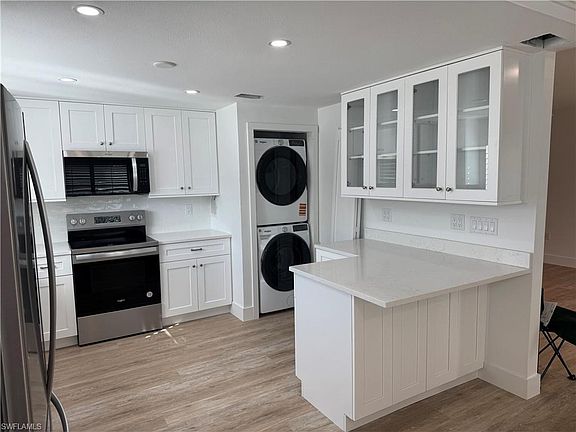 2nd image of 4170 Crayton RD #C3