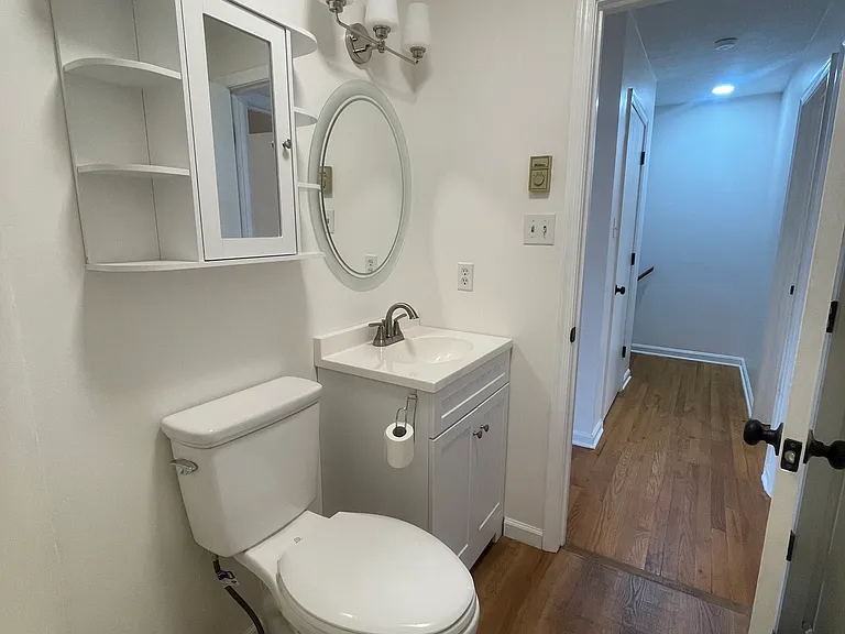 100 Warren Cir — Photo 8