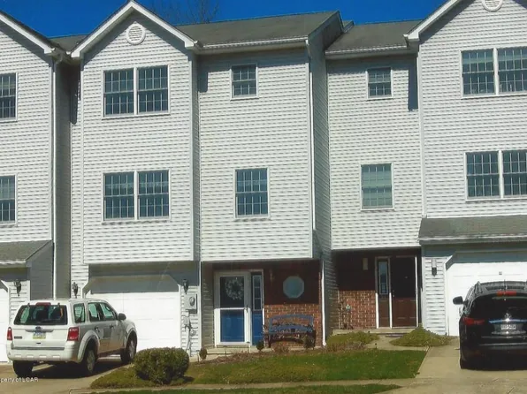 90 Grandville Dr, Swoyersville, PA 18704