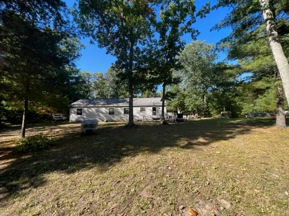 6968 S 142nd Ave, Rothbury, MI 49452