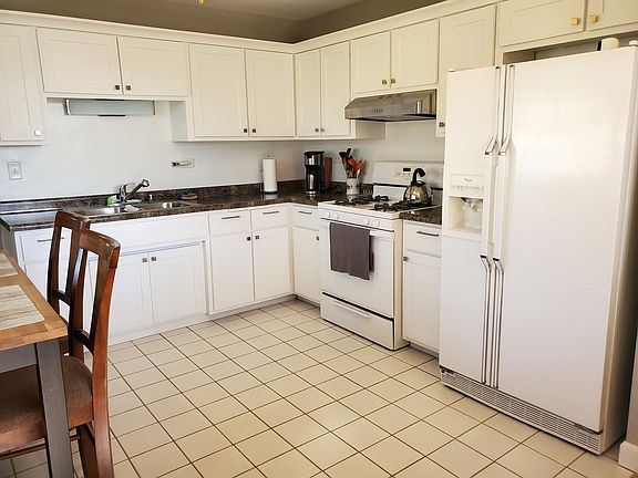 5th image of 10037 Melvina Ave
