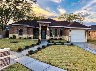 6904 Primavera St, Pharr, TX 78577
