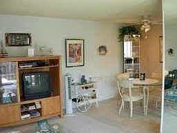 1st image of 4750 Noyes St APT 211