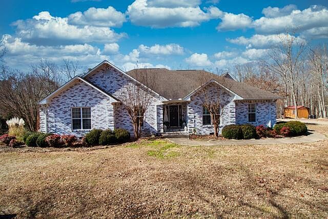 1st image of 49 Knottingham Dr