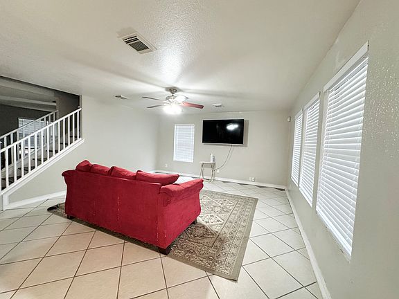 5th image of 1606 Sunbend Fls
