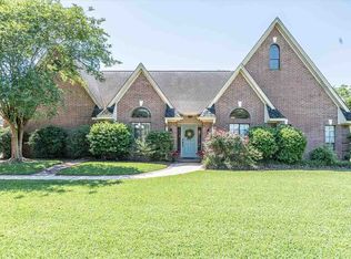 707 Hickory Dr, Orange, TX 77632