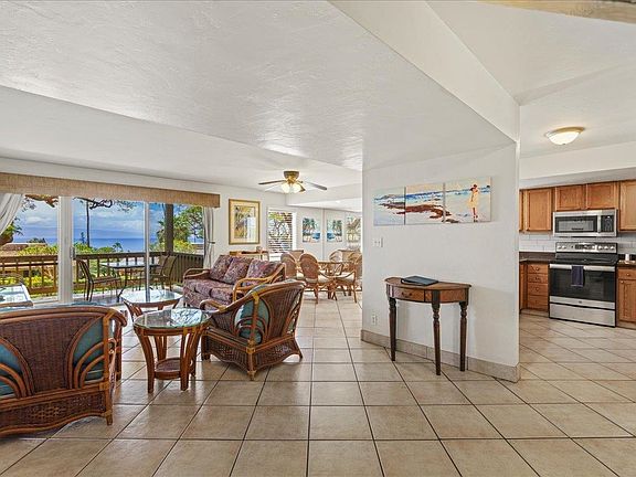 5th image of 150 Puukolii Rd APT 15