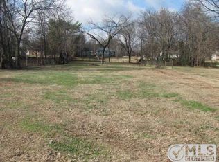 202 Maple St, Cowan, TN 37318