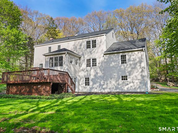 4th image of 79 Pipers Hill Road