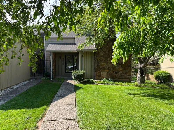 3510 E Catalpa Street, Springfield, MO 65809