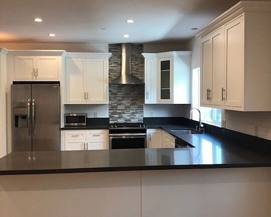 3rd image of 5862 David Ave #101