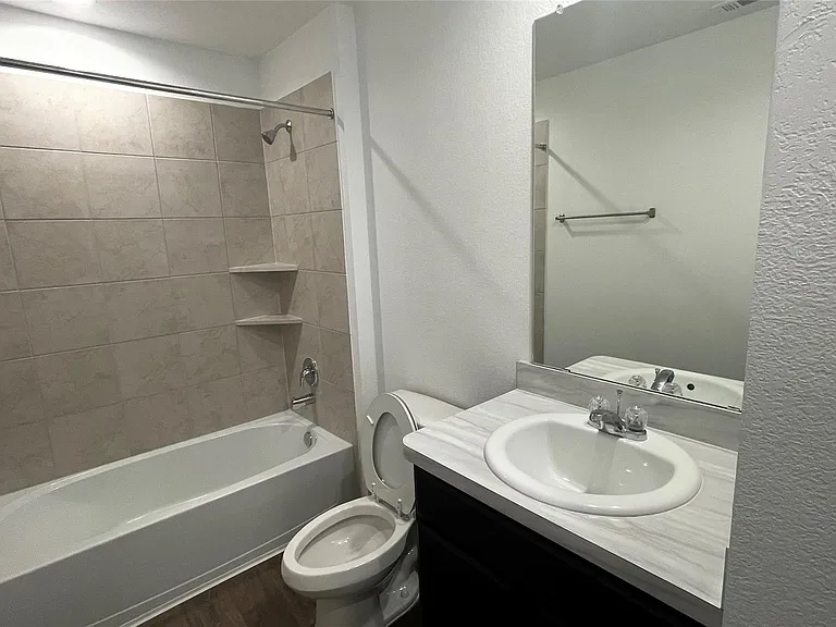 12418 Pelican Bay — Photo 8