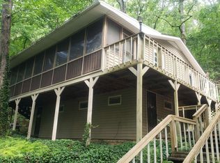 102 Dogwood Trl, Hayesville, NC 28904