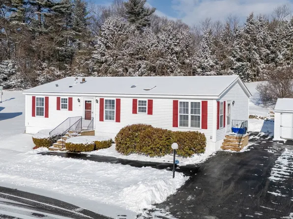 30 Krystal Drive, Hudson, NH 03051