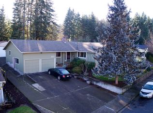2273 W Harrison Ave, Cottage Grove, OR 97424