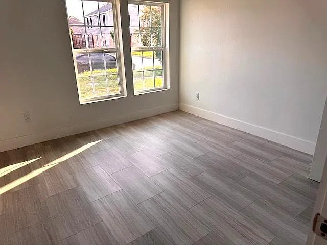 2901 Isabella St — Photo 3