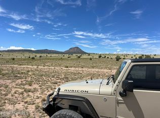 62 N Outback Rd, Ash Fork, AZ 86320