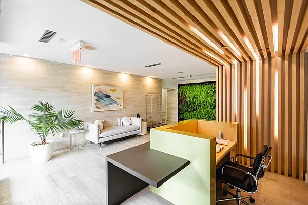 Rented by Tapiro Realty | media 12