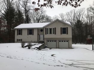 5465 Liland Trce, Fennville, MI 49408