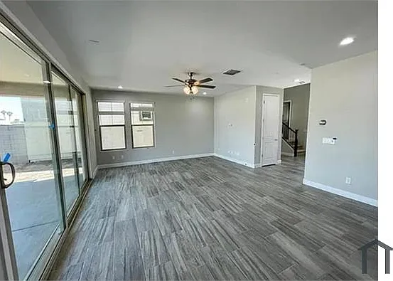 628 W Derringer Way — Photo 6