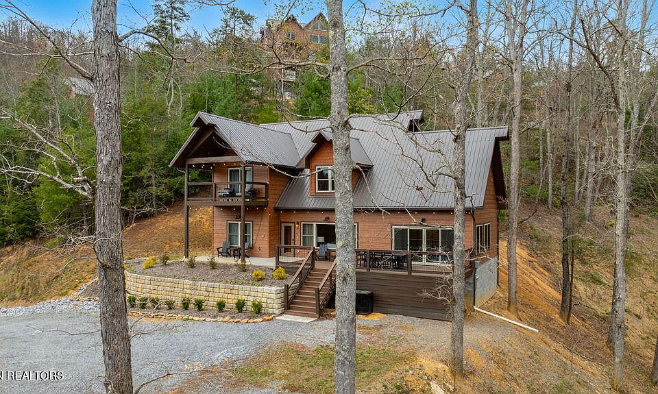 1st image of 4228 Wears Valley Rd #41