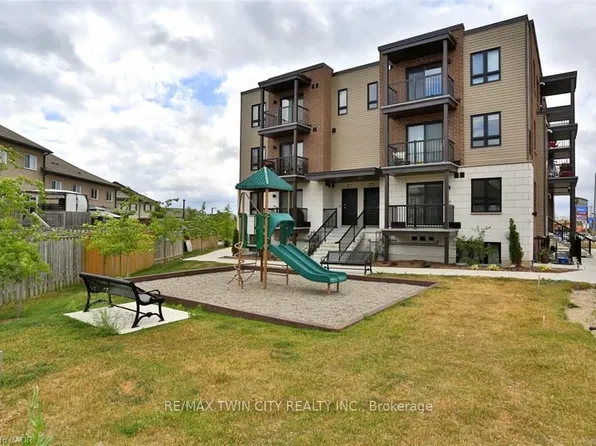 1331 Countrystone Dr, Kitchener, ON N2N 3R9