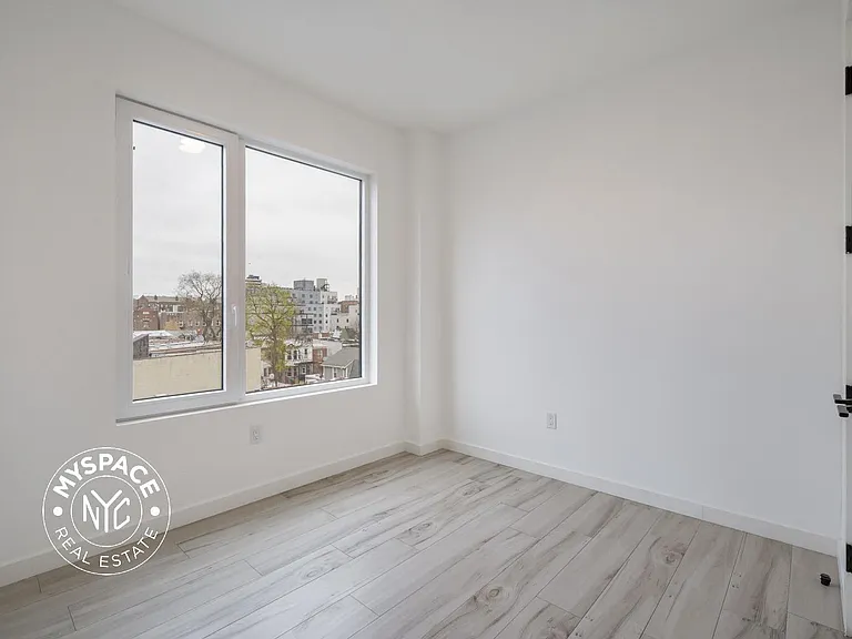 2718 Church Ave #409 — Photo 14