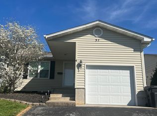 57 Tulip Grove Cir APT 4, Bristol, TN 37620