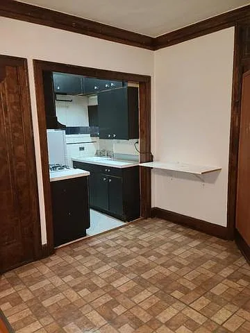 3207 N Cicero Ave #305 — Photo 5
