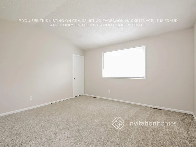 18233 E Berry Dr — Photo 11