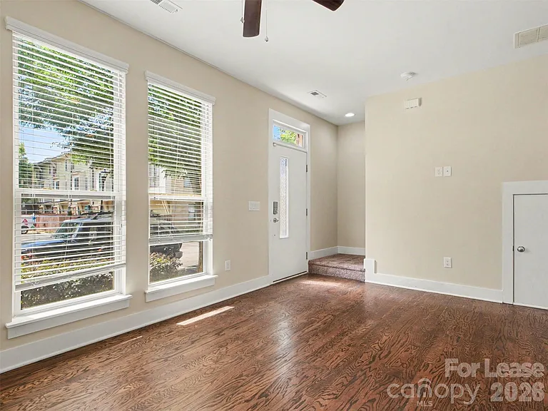 951 Warren Burgess Ln — Photo 6
