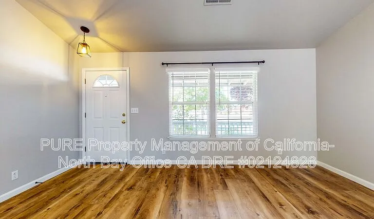 2014 Tablerock Ct — Photo 8