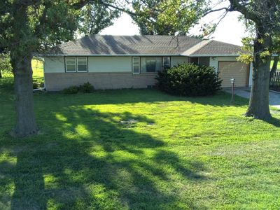 3120 S Lincoln Ave, York, NE, 68467
