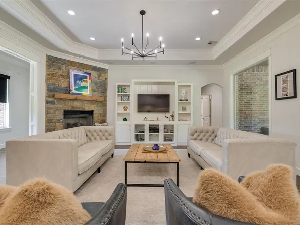 9908 Jamie Way, Choctaw, OK 73020