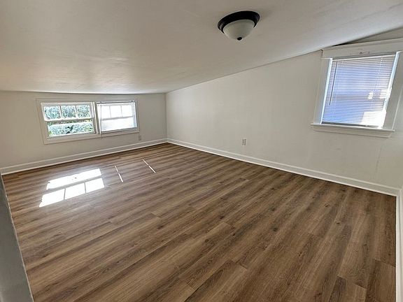 4th image of 707 Mansfield Ave APT B