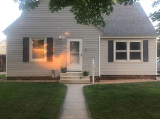 209 Hoyt Ave, Springfield, MN 56087