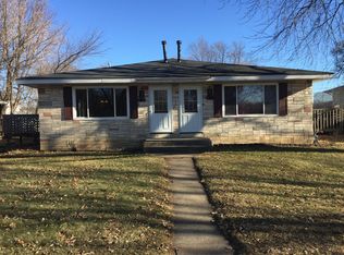 836 3rd St, Saint Paul Park, MN 55071