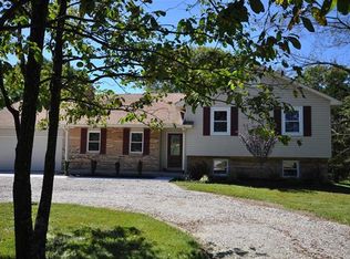 898 Foristell Rd, Wentzville, MO 63385