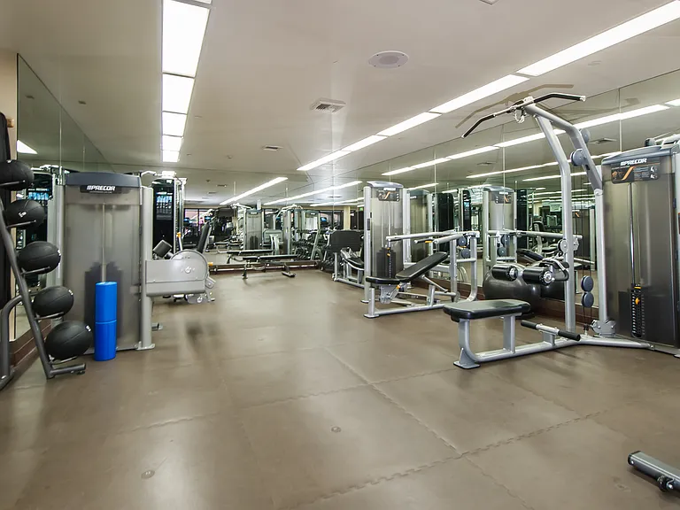 200 N Swall Dr #Penthouse 54 — Photo 14