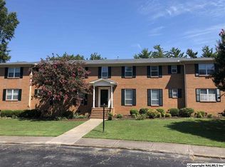 8207 Willowbrook Cir SE, Huntsville, AL 35802